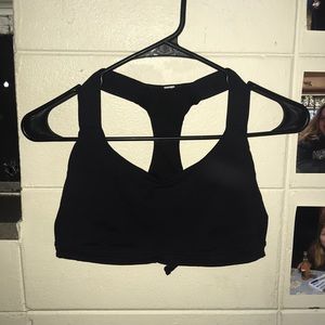 Black lululemon sports bra